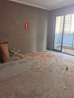 龙湖春江雅居