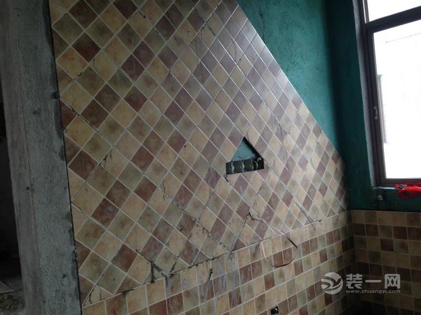 佛山恒丰豪庭三居室业主装修日记：厨房准备打灶